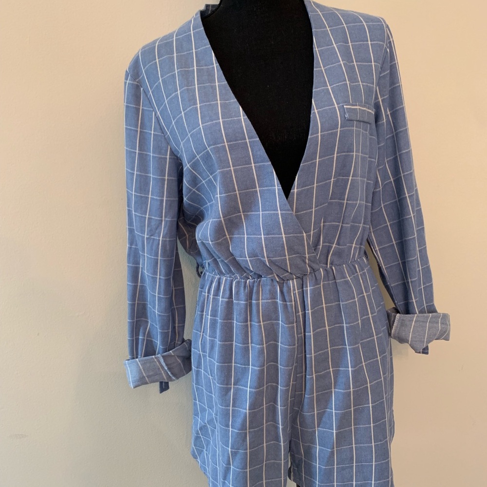 Boohoo blue and white romper
